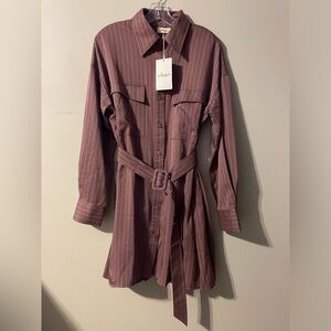 NWT Ubari Pleated panel shirtdress in Deep Taupe with white pinstripes, size L